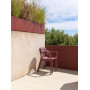 Fauteuil Cassia borgogna au soleil