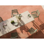Fauteuils Doga marsala et table Tevere, vue du ciel