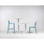 Chaises Riva Bistrot celeste et table bistrot