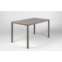 Tables Cube sur la terrasse d’un café