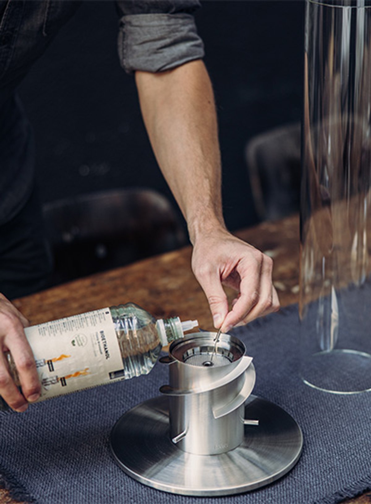 Étape 1 : remplir le Bioethanol-Burner