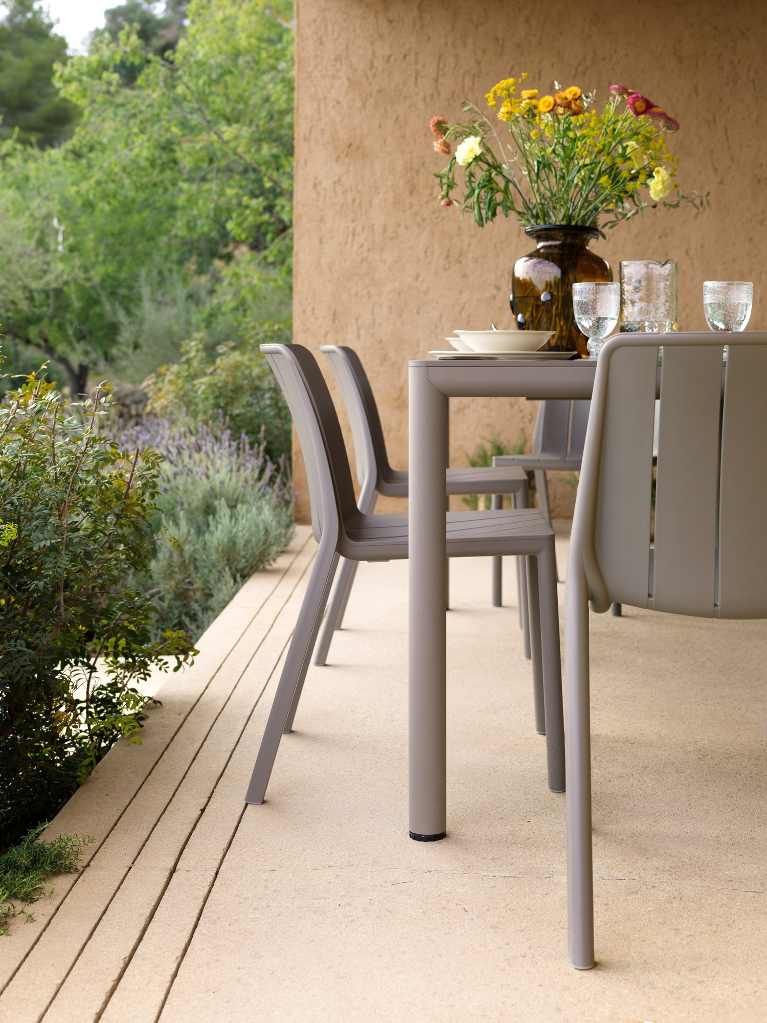 Chaises Tiberina Bistrot tortora en terrasse