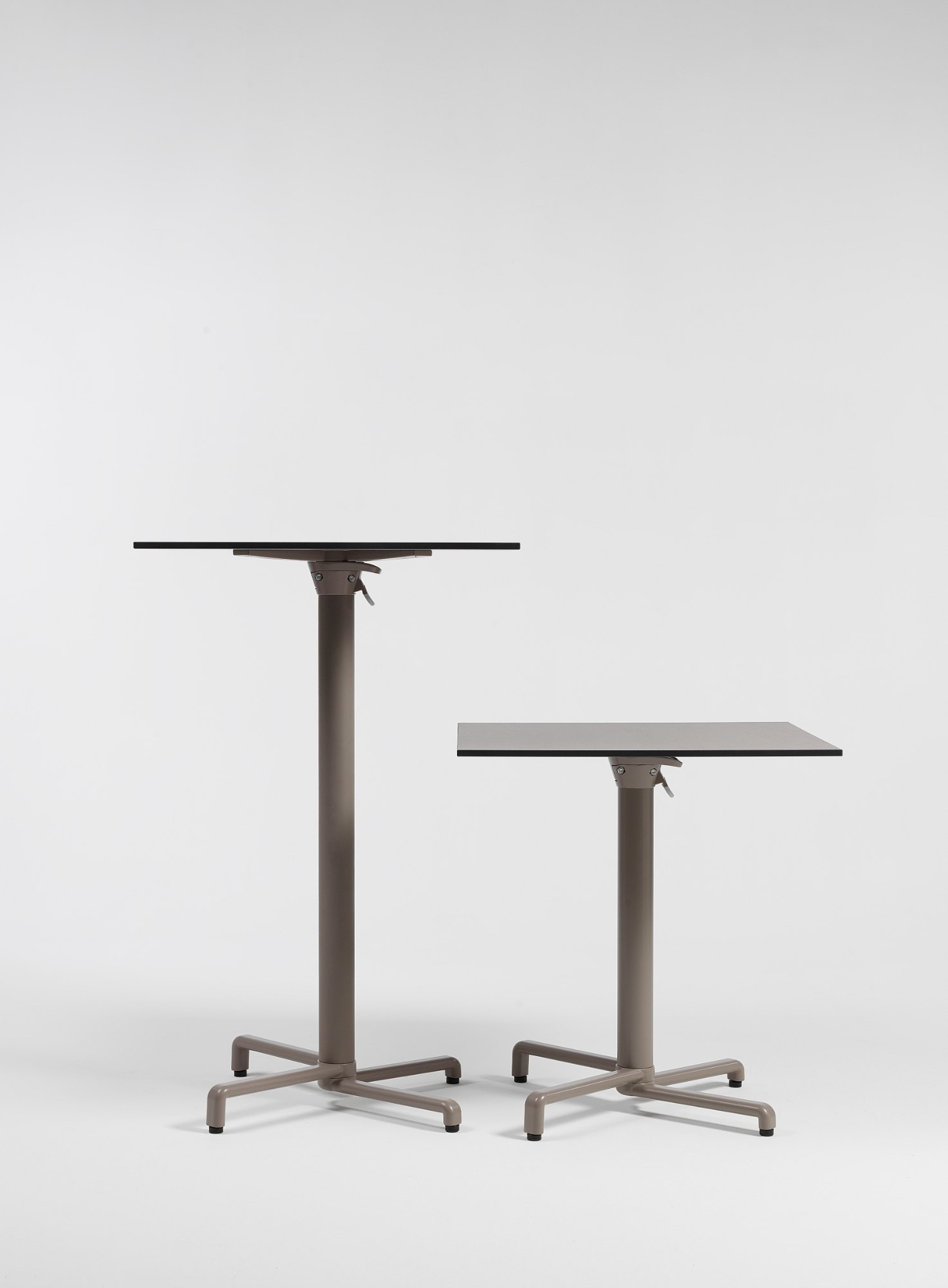 Base de table pliante SCUDO Nardi, vue d’ensemble